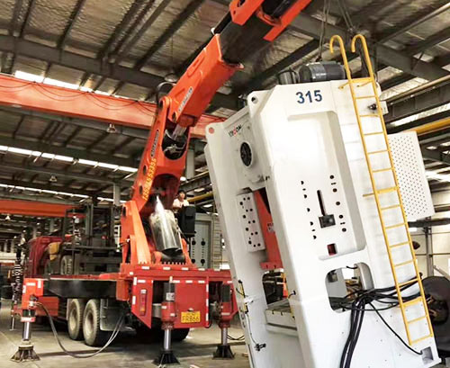 清溪镇提升工作效率，选择优质折臂吊租赁服务